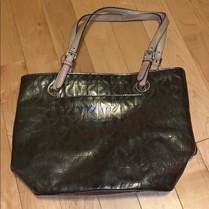 MICHEAL KORS PURSE